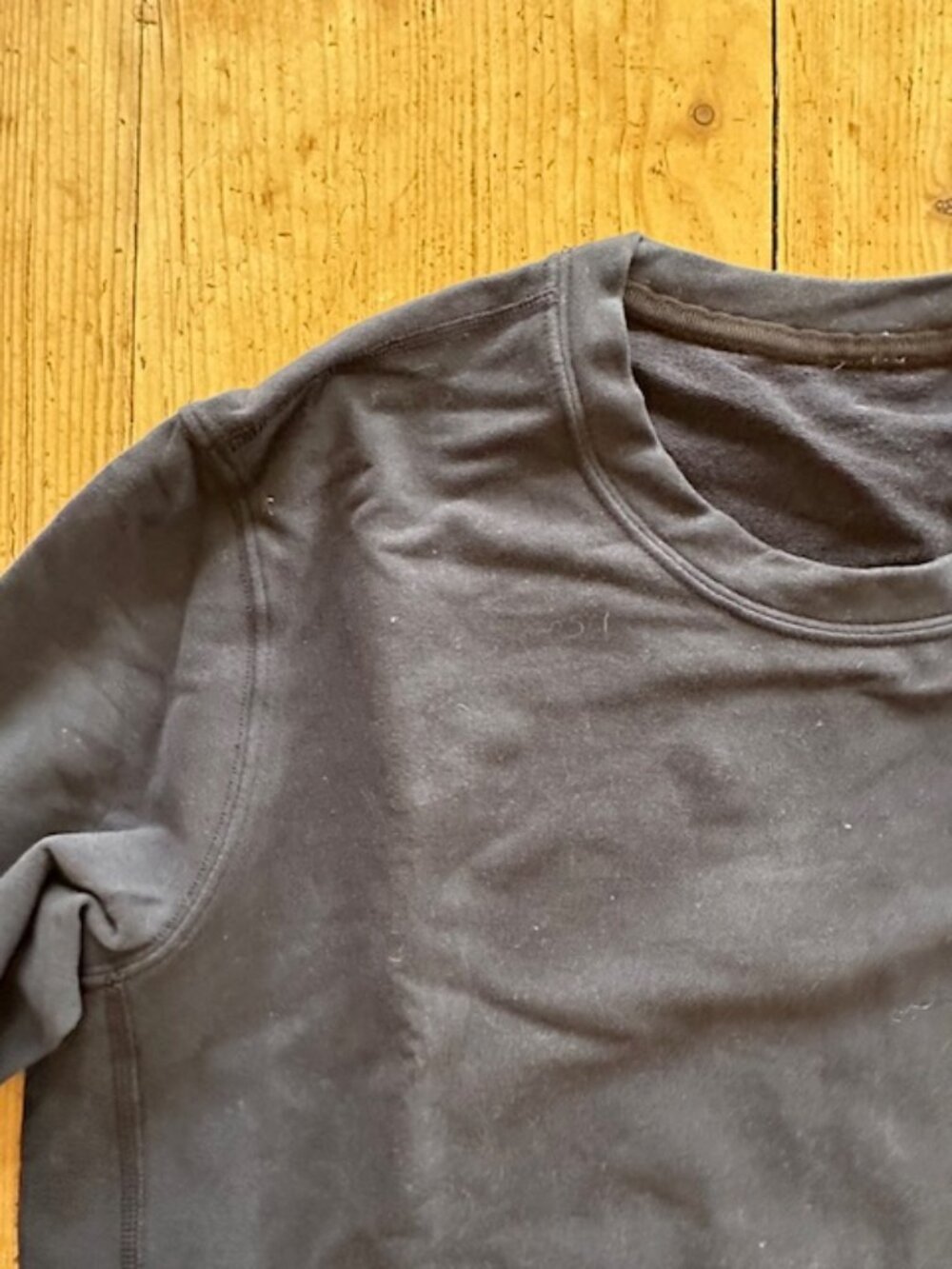 Lululemon Navy Ruffle Sweatshirt Size 8-10 - Picture 4 of 9